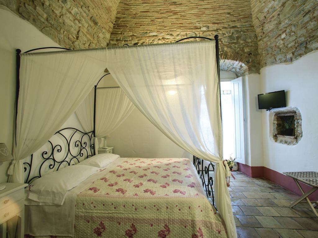 I Templari Di Alberona Hotell Rum bild